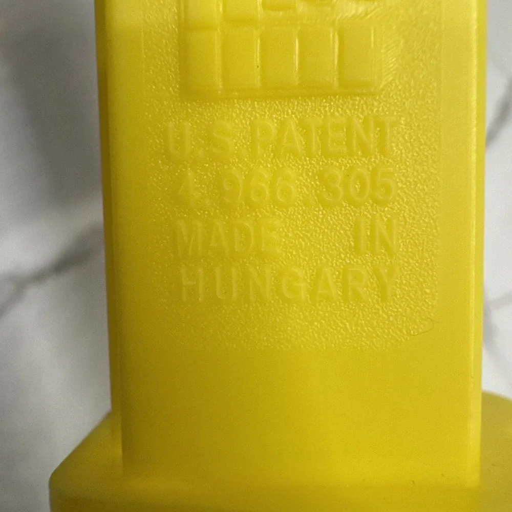 N/A vintage pez